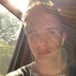 Meet your Posher, Andrew